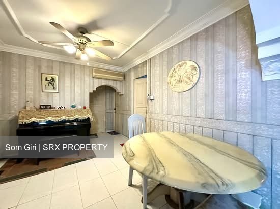 Blk 4 Toh Yi Gardens (Bukit Timah), HDB 5 Rooms #566347801
